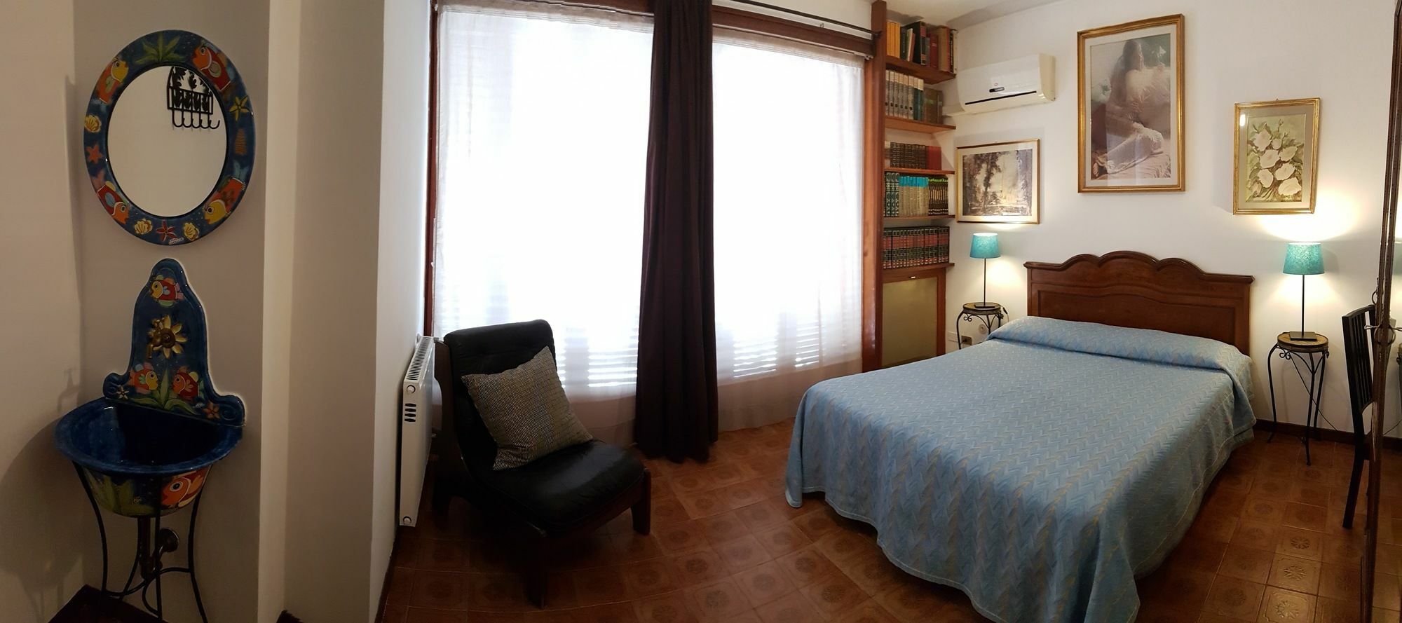 Hotel Casa Riccio à Palerme Extérieur photo