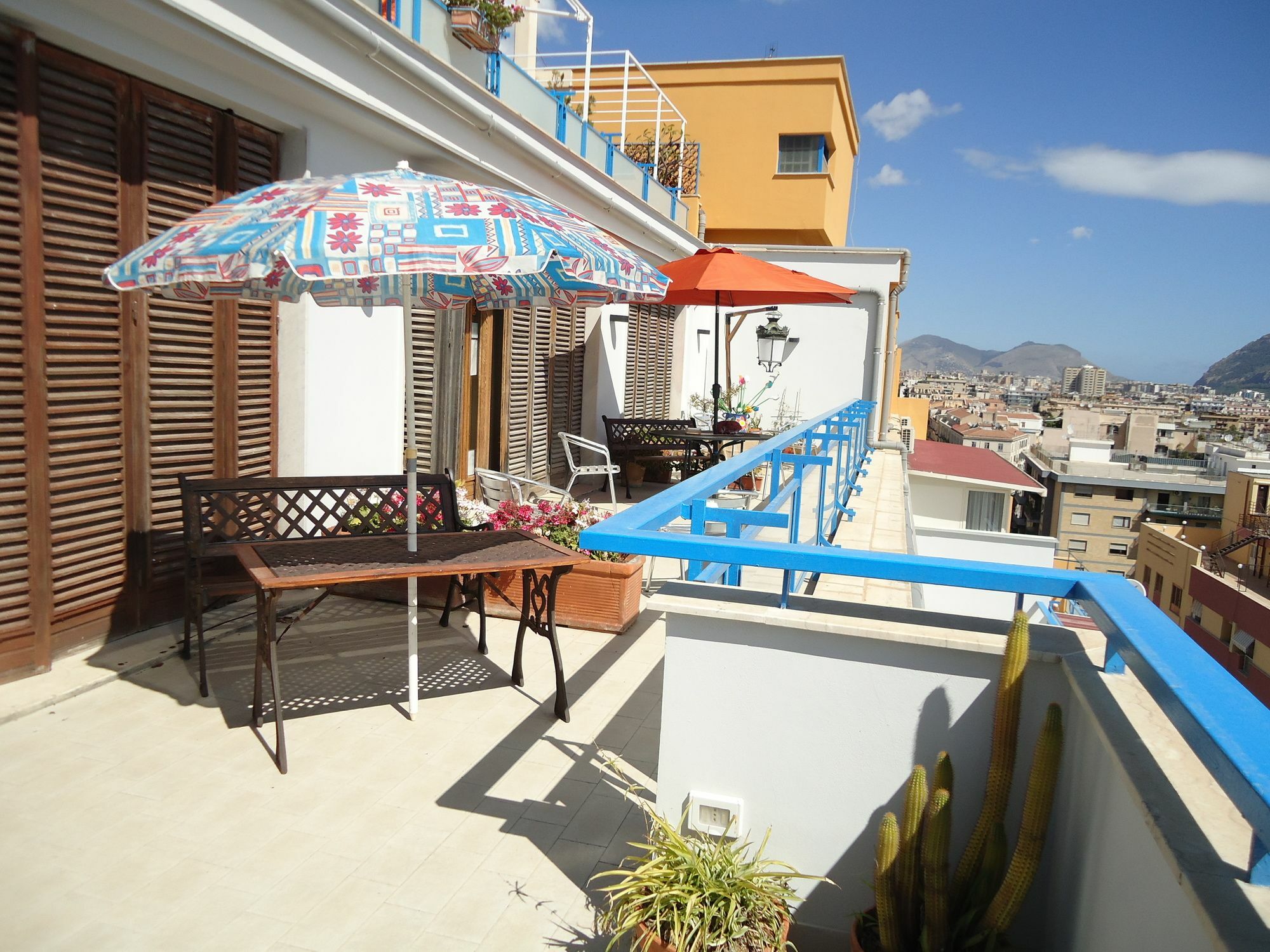 Hotel Casa Riccio à Palerme Extérieur photo
